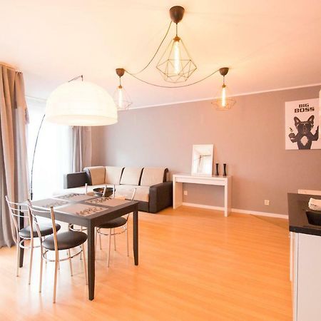 Wroclove Apartments Self Check-In Wroclaw Ngoại thất bức ảnh